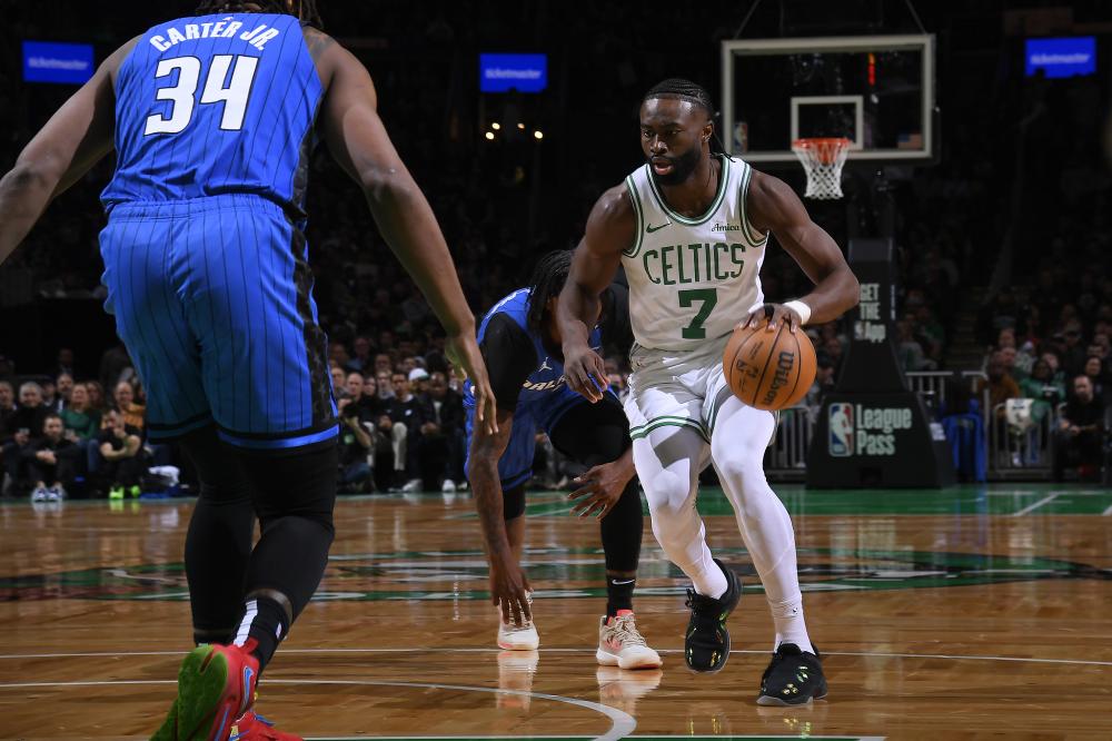 展现出了极 展现出了极